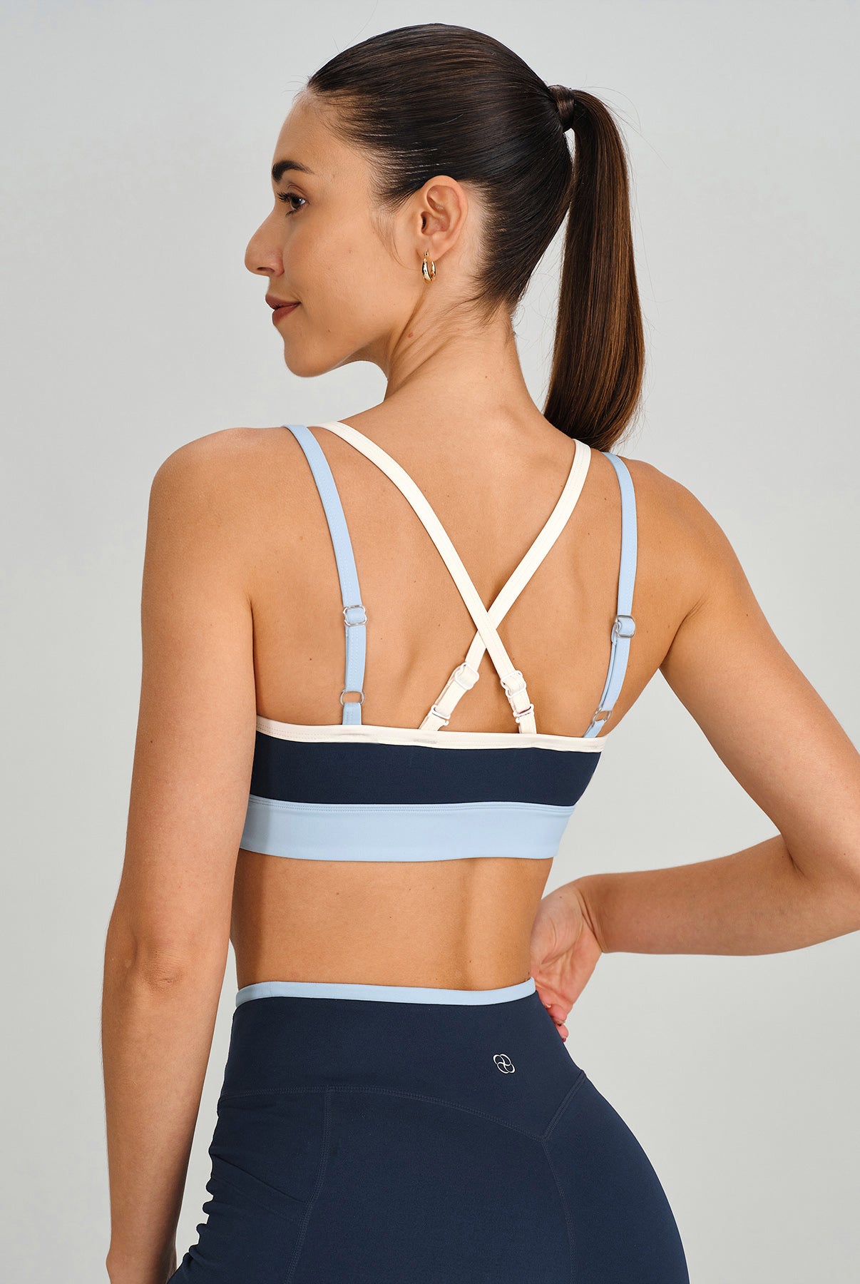 Women's Knitted Nylon Yoga Sports Bras Sustainable Yoga Tops - BERLOOK