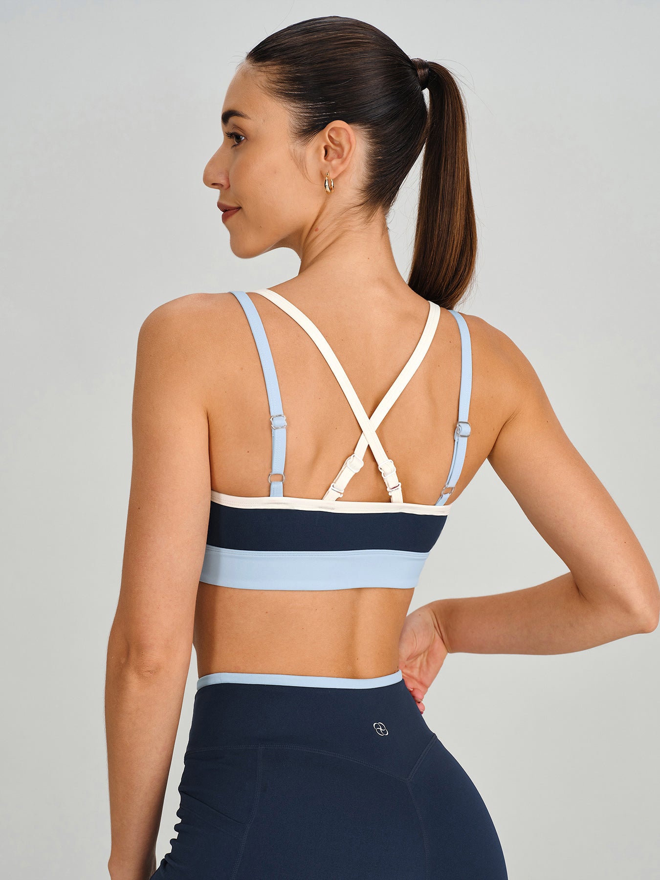 Women's Knitted Nylon Yoga Sports Bras Sustainable Yoga Tops - BERLOOK