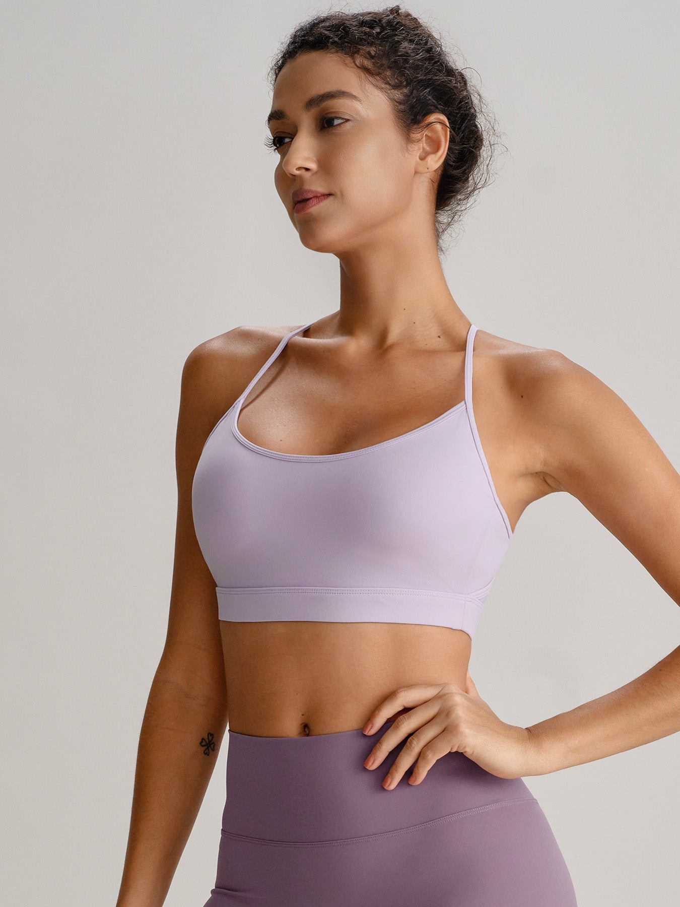 Women's Knitted Nylon Yoga Sports Bras Sustainable Yoga Tops - BERLOOK
