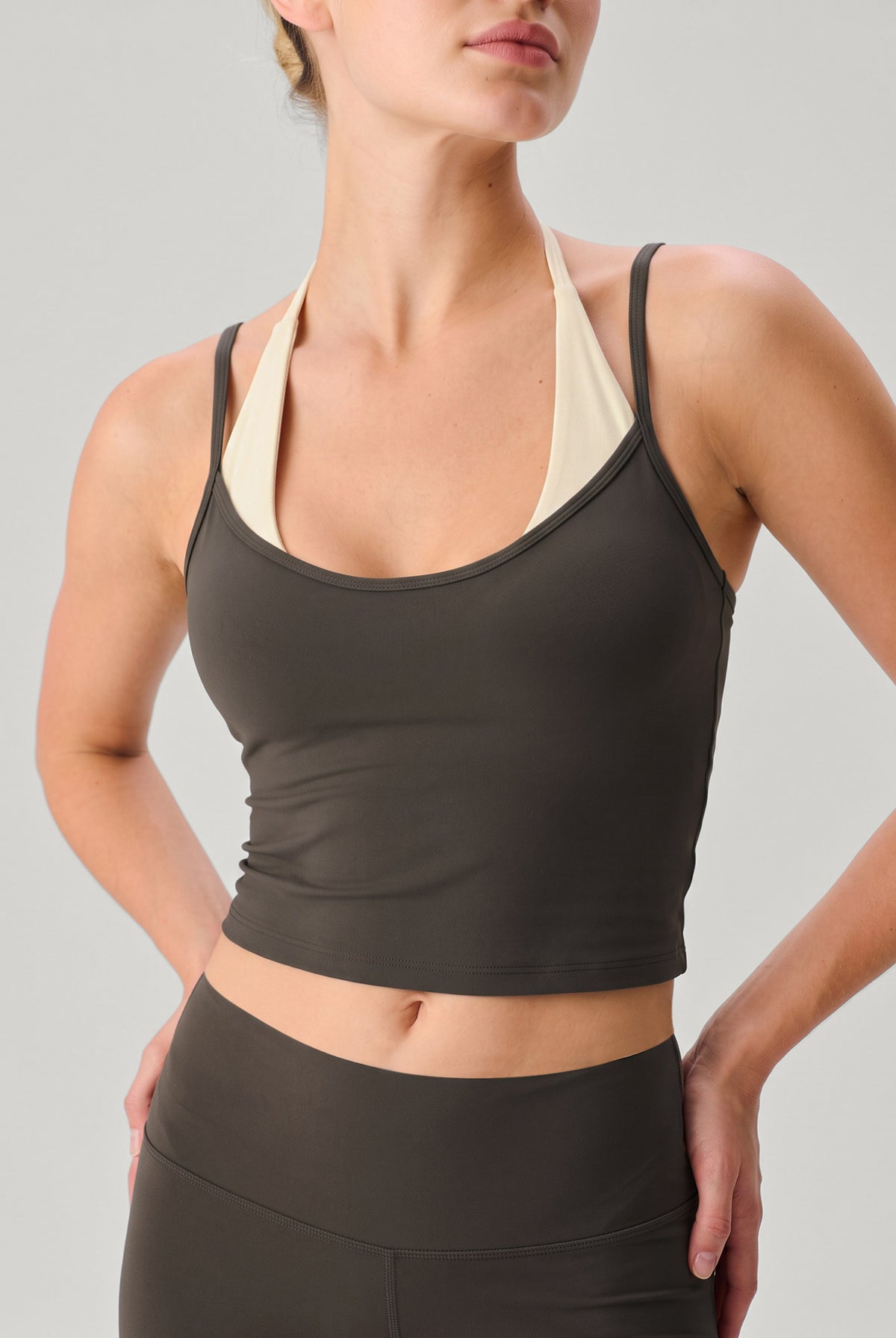 Women's Knitted Nylon Yoga Tank Top Sustainable - BERLOOK