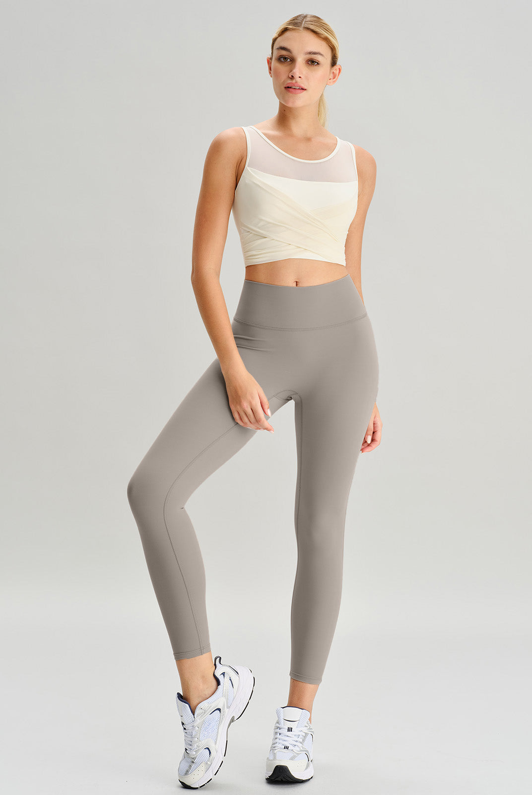 Women's Knitted Nylon Yoga Tank Top Sustainable Yoga Tops - BERLOOK