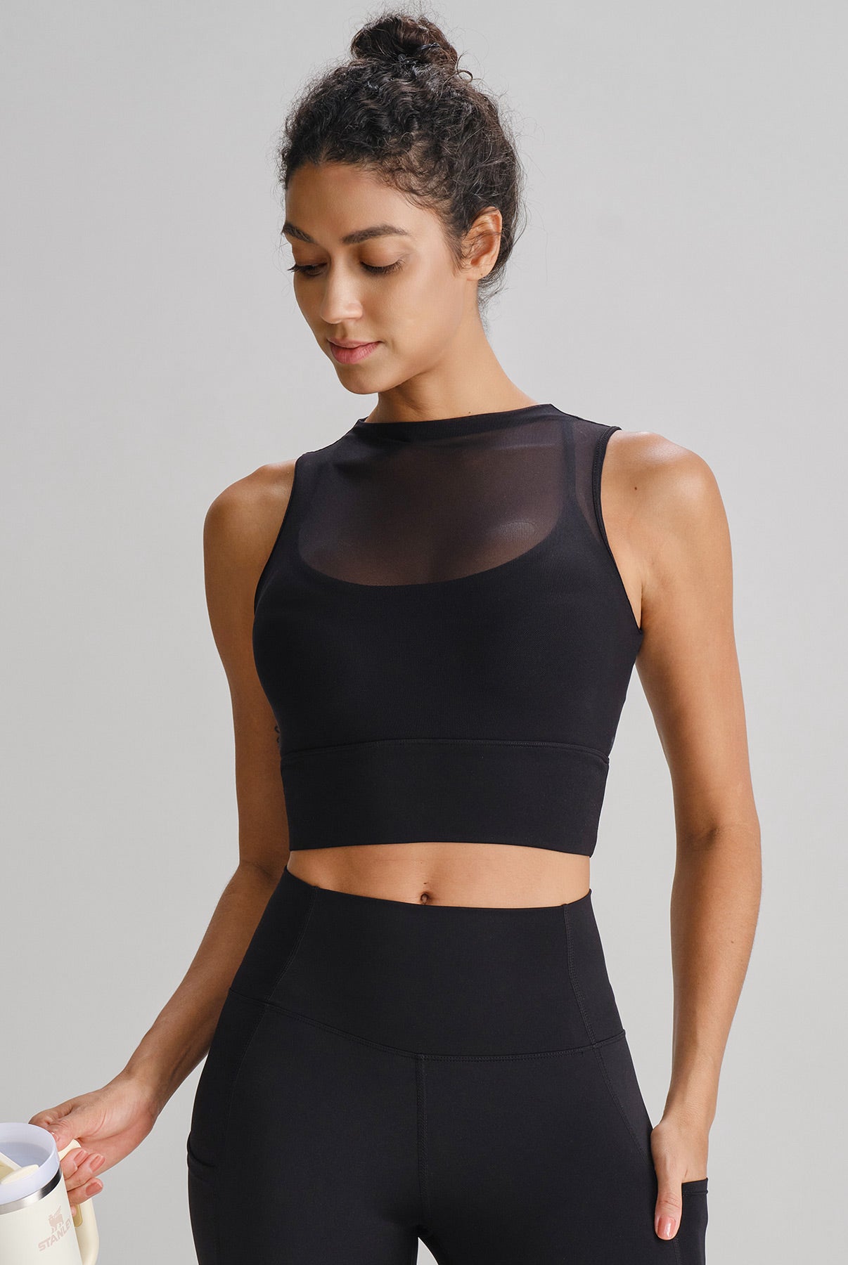Women's Knitted Nylon Yoga Tank Top Sustainable Yoga Tops - BERLOOK