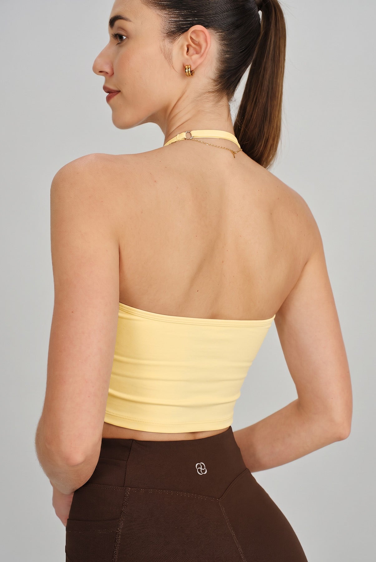 Women's Knitted Nylon Yoga Tank Top Sustainable Yoga Tops - BERLOOK