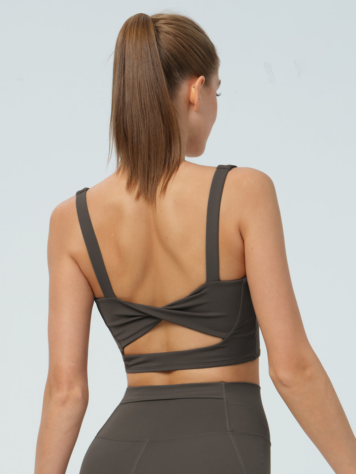Women's Knitted Nylon Yoga Tank Tops Dark Coffee Sustainable Yoga Tops - BERLOOK