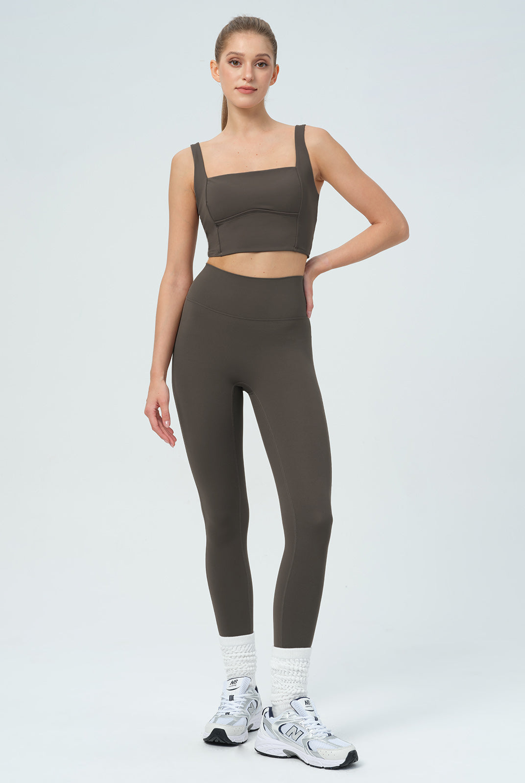 Women's Knitted Nylon Yoga Tank Tops Sustainable Yoga Tops - BERLOOK