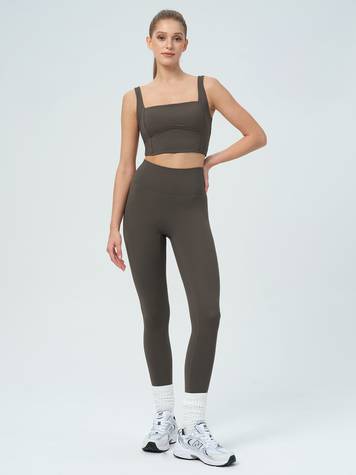 Women's Knitted Nylon Yoga Tank Tops Sustainable Yoga Tops - BERLOOK