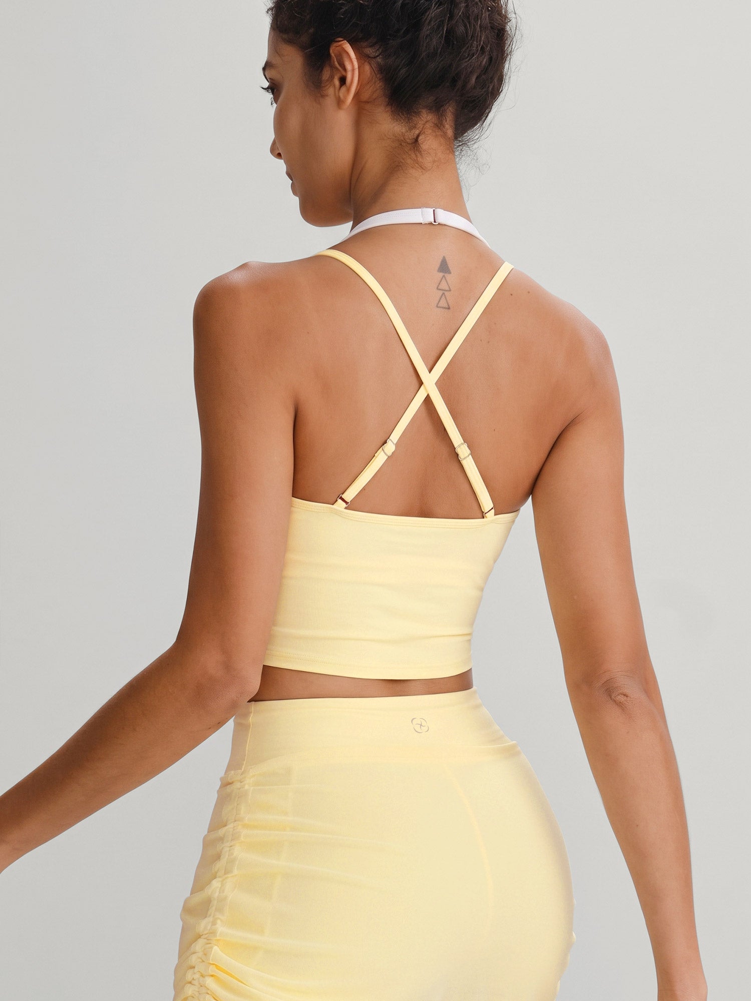 Women's Knitted Nylon Yoga Tank Tops Sustainable Yoga Tops - BERLOOK
