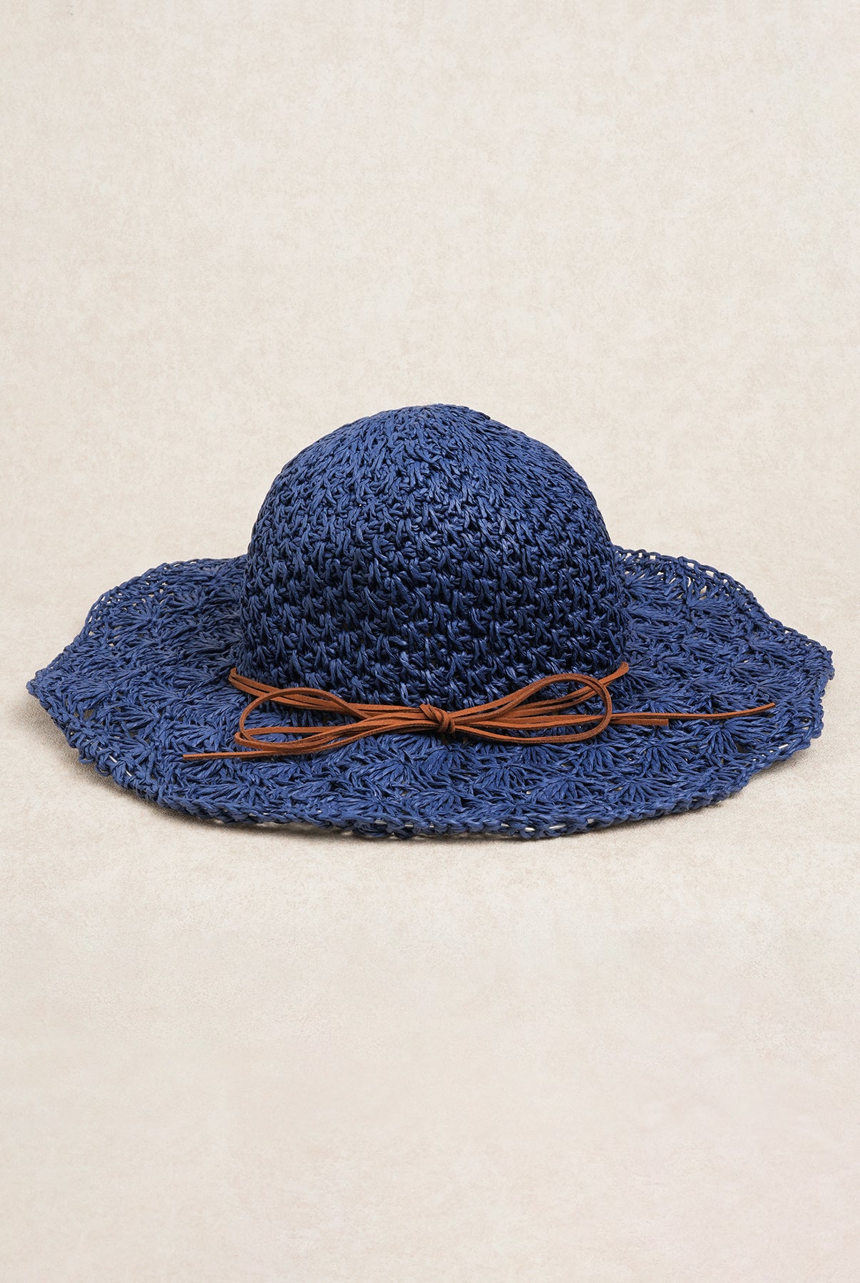 Women's Knitted Paper Hat Beige Sustainable Hats - BERLOOK