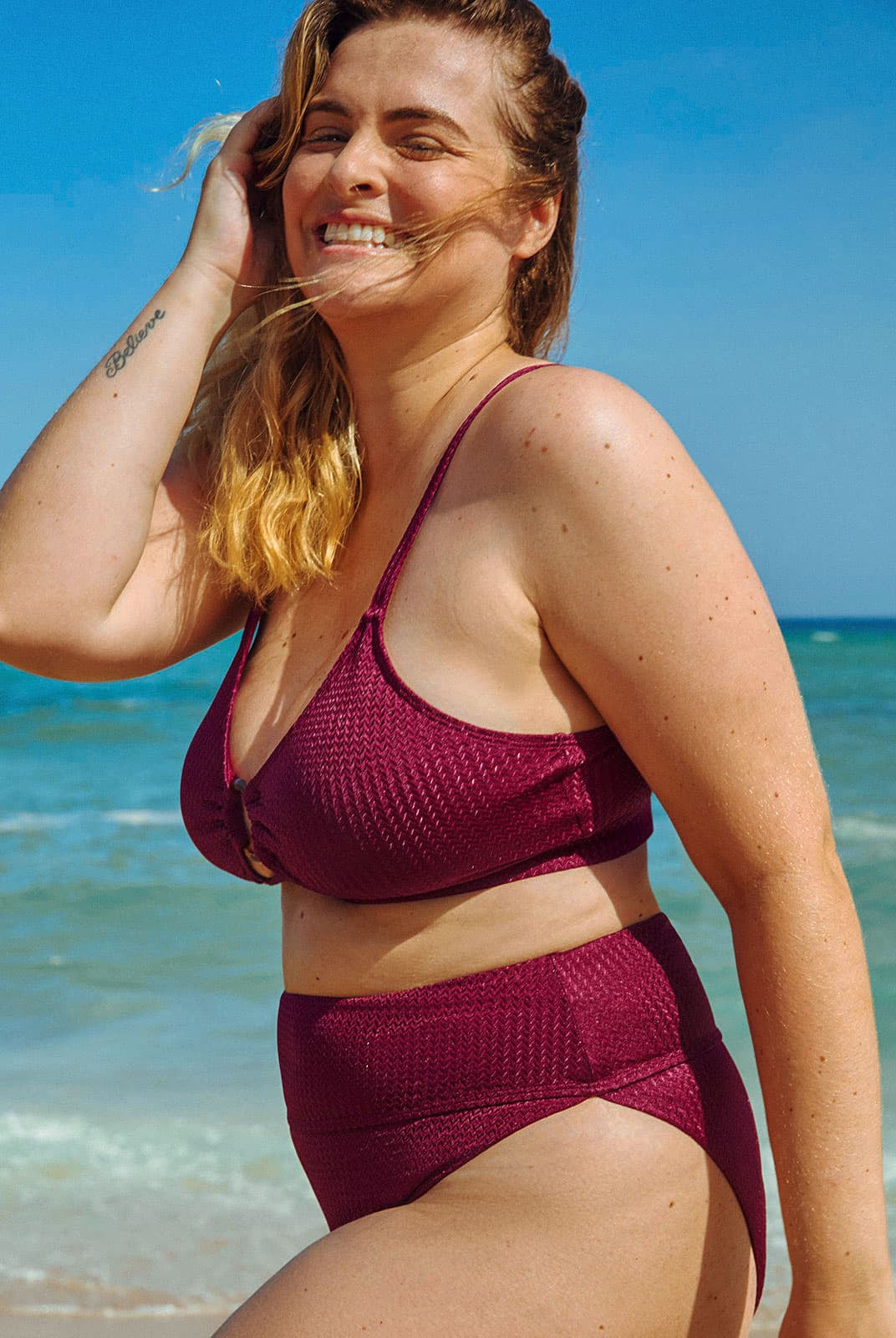 Women's Knitted Polyester Plus Size Bikini Top Sustainable Plus Size Bikinis - BERLOOK