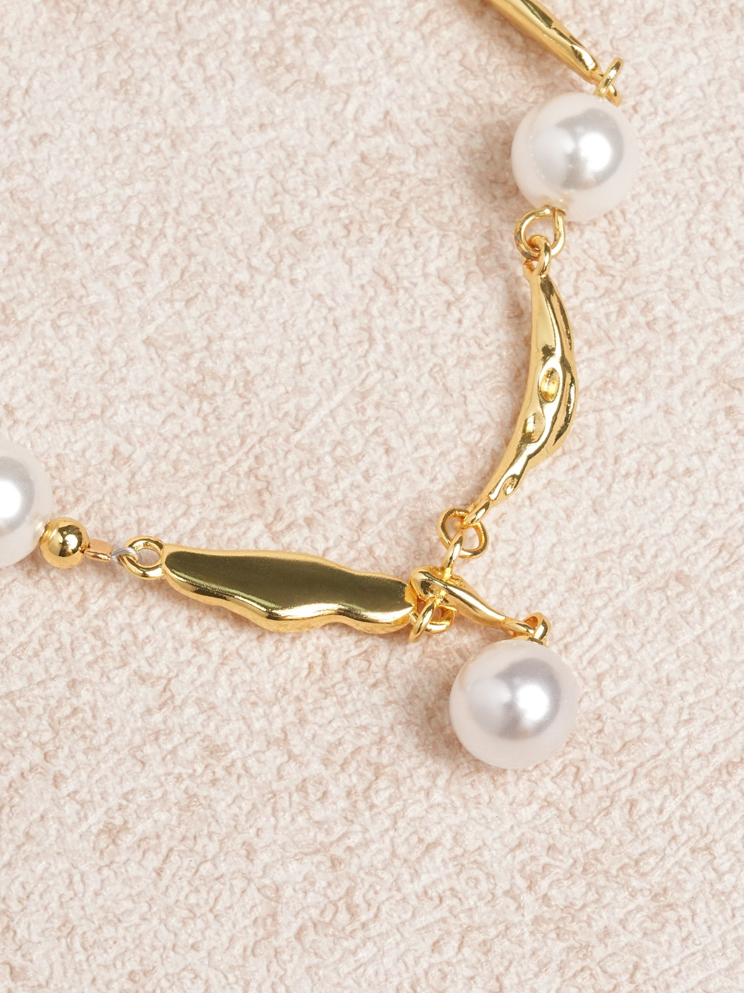 Women's pearl bracelet Sustainable Bracelets - BERLOOK