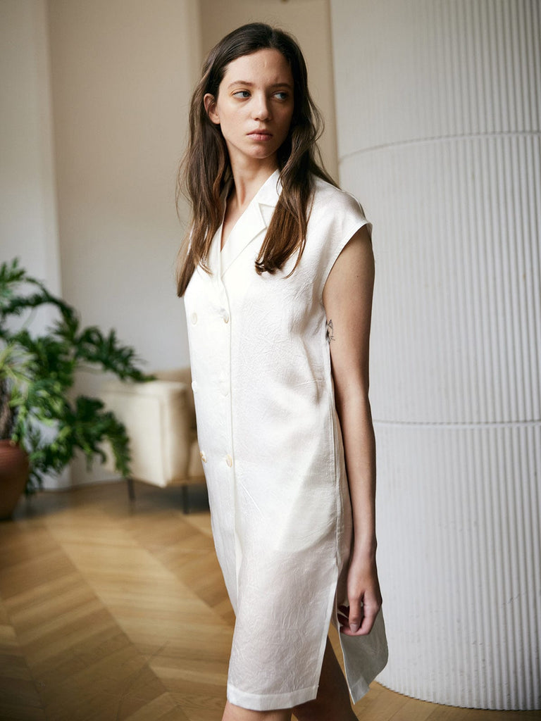 BERLOOK - Sustainable Dresses _ White / XS Textured Lapel Sleeveless Dress