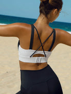 White Contrast Strap Sports Bra - Medium Support - Yoga Sports Bras - BERLOOK
