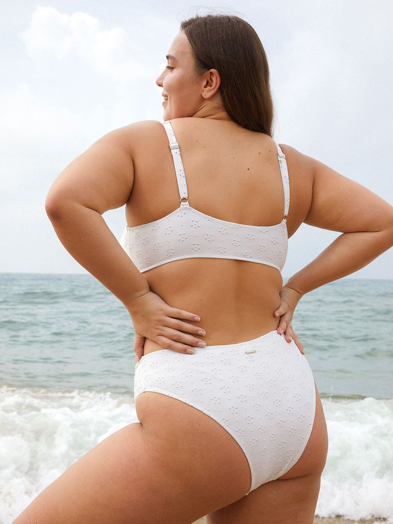 Floral Cutout Drawstring Plus Size Bikini Top Sustainable Plus Size Bikinis - BERLOOK