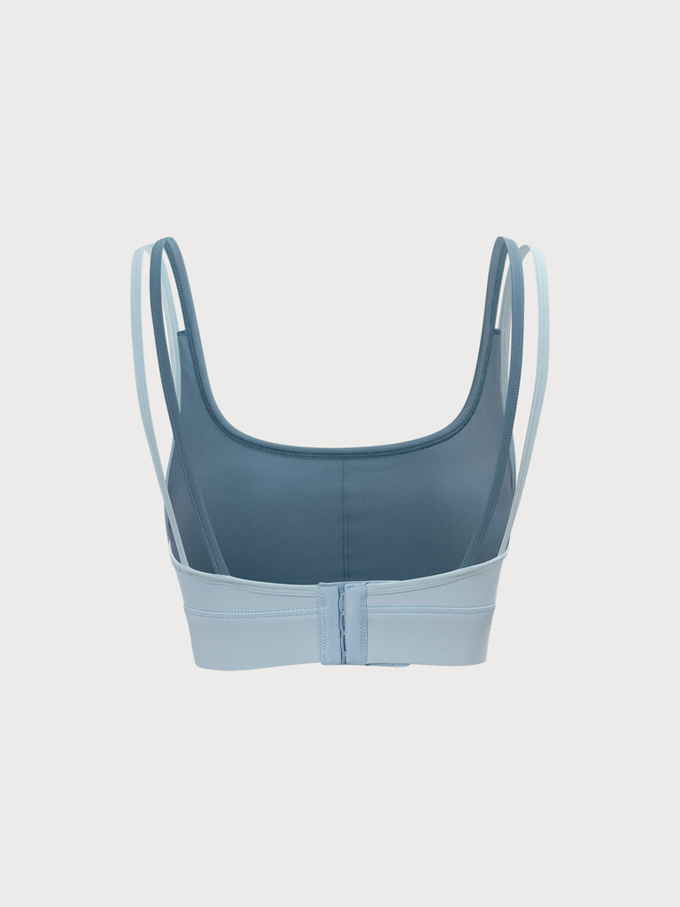 Light Blue Contrast Sports Bra Sustainable Yoga Tops - BERLOOK