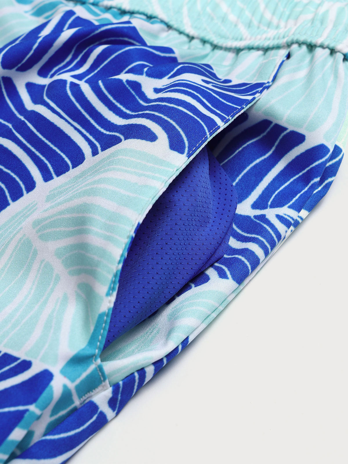 Men'S Woven Polyester-Spandex Swim Briefs Sustainable Men's Shorts - BERLOOK