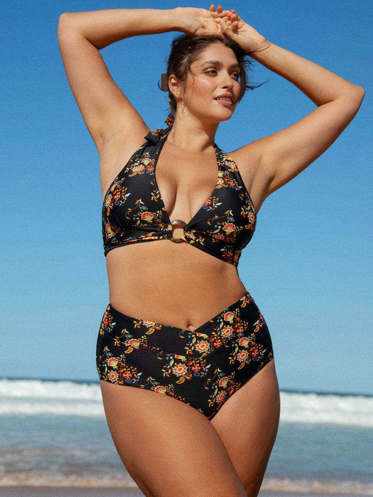 V-Cut Floral Plus Size Bikini Bottom Sustainable Plus Size Bikinis - BERLOOK