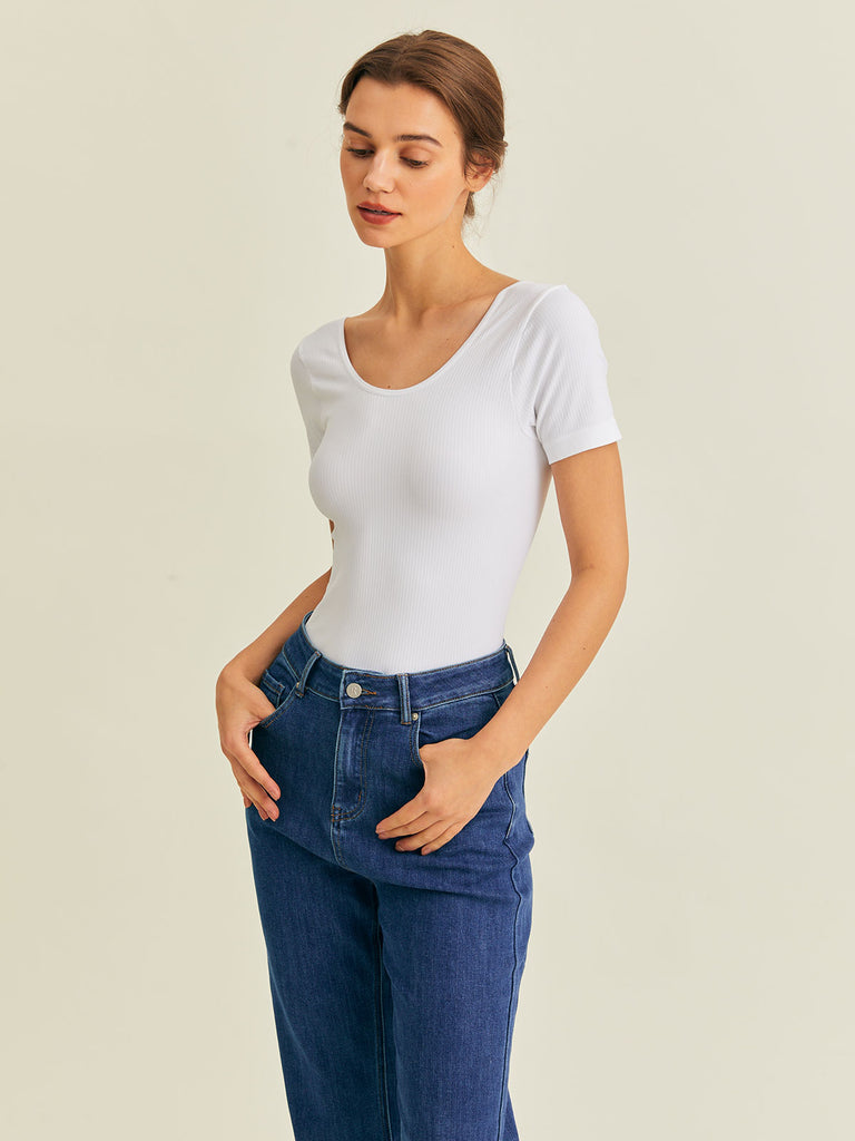 White U Neck Short Sleeves Bodysuit Sustainable Bodysuits - BERLOOK