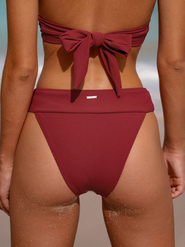Women Knitted Nylon blended Bikini Bottoms Sustainable Bikinis - BERLOOK