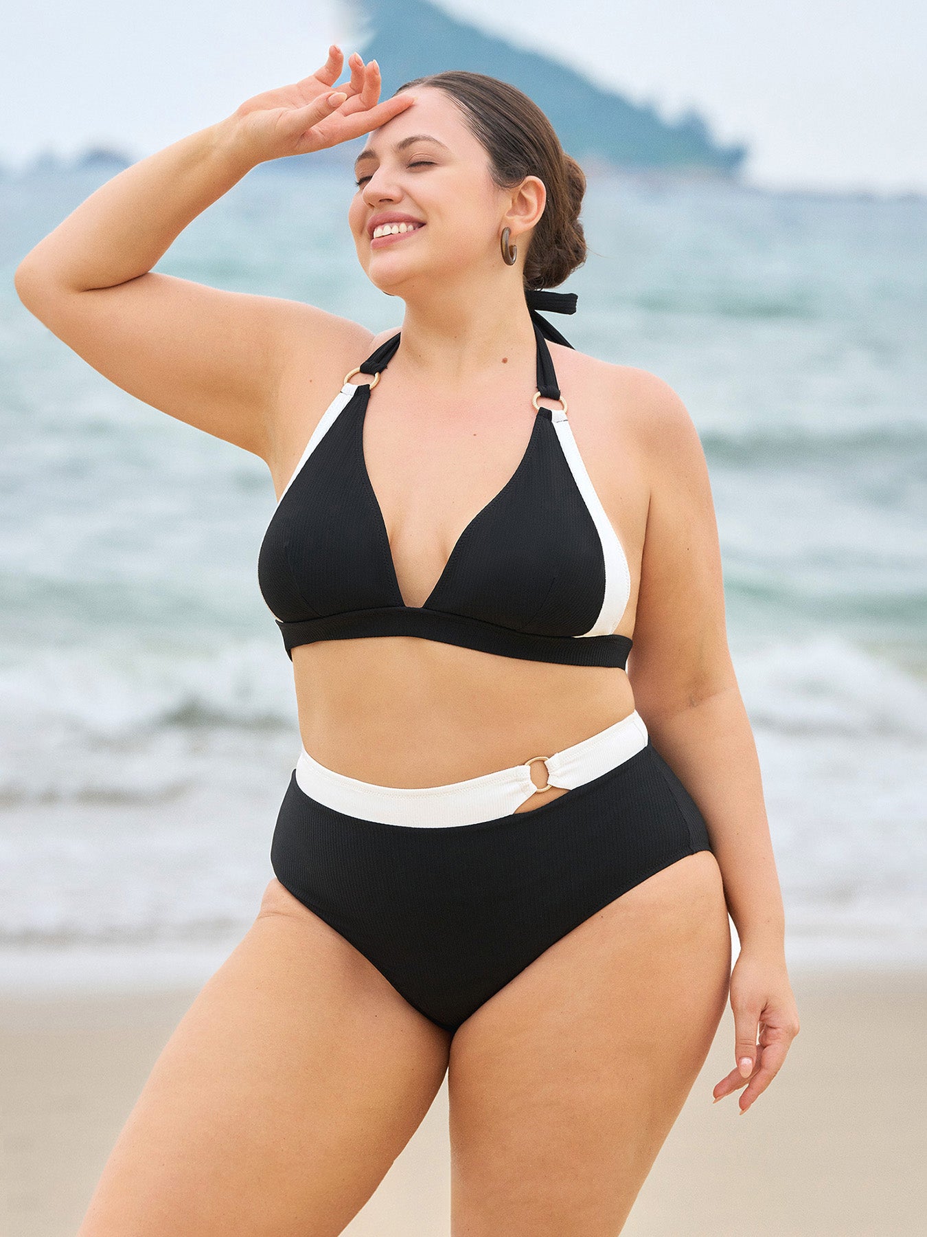 Women Knitted Nylon blended Bikini Tops Sustainable Plus Size Bikinis - BERLOOK