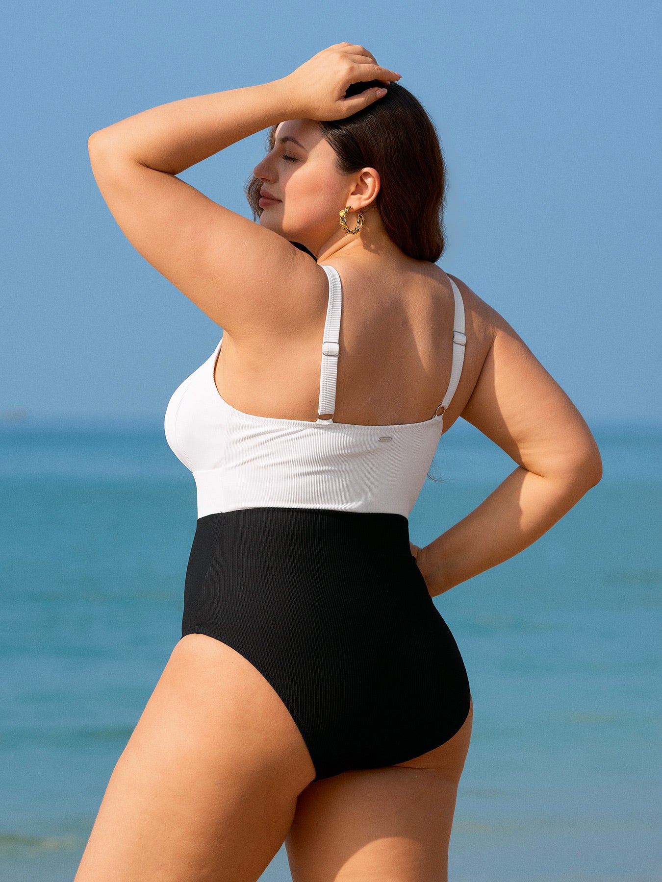 Women Knitted Nylon One Pieces Swimwear Sustainable Plus Size One-Pieces - BERLOOK