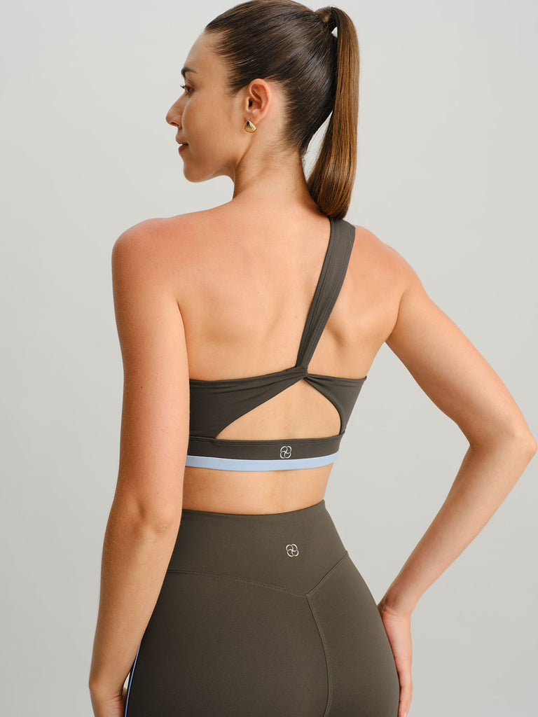 Women Knitted Nylon Sports Bras Sustainable Yoga Tops - BERLOOK