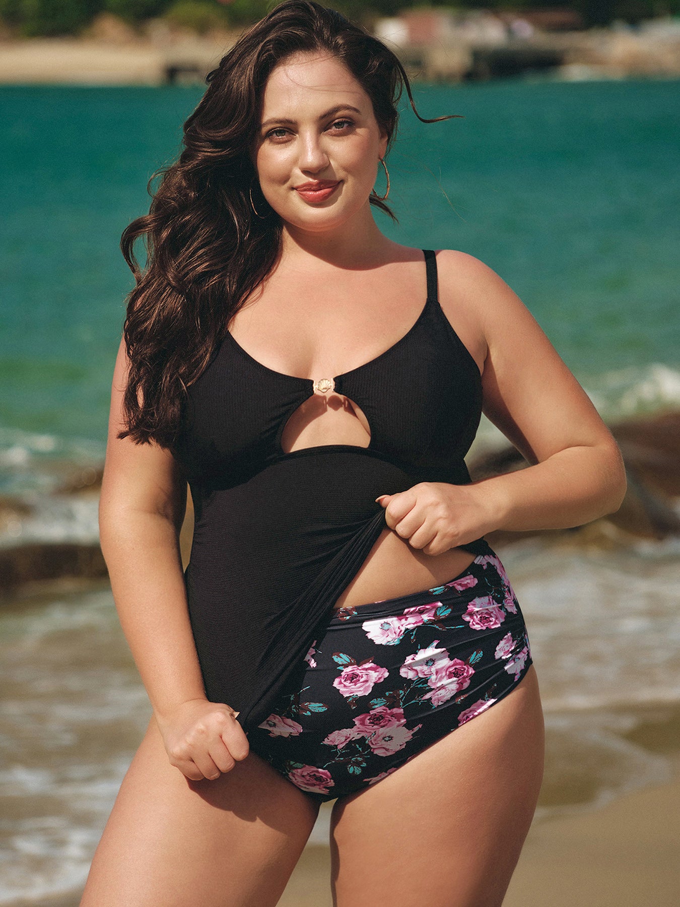 Women Knitted Nylon Tankini Tops 女式针织尼龙坦基 Sustainable Plus Size Tankinis - BERLOOK