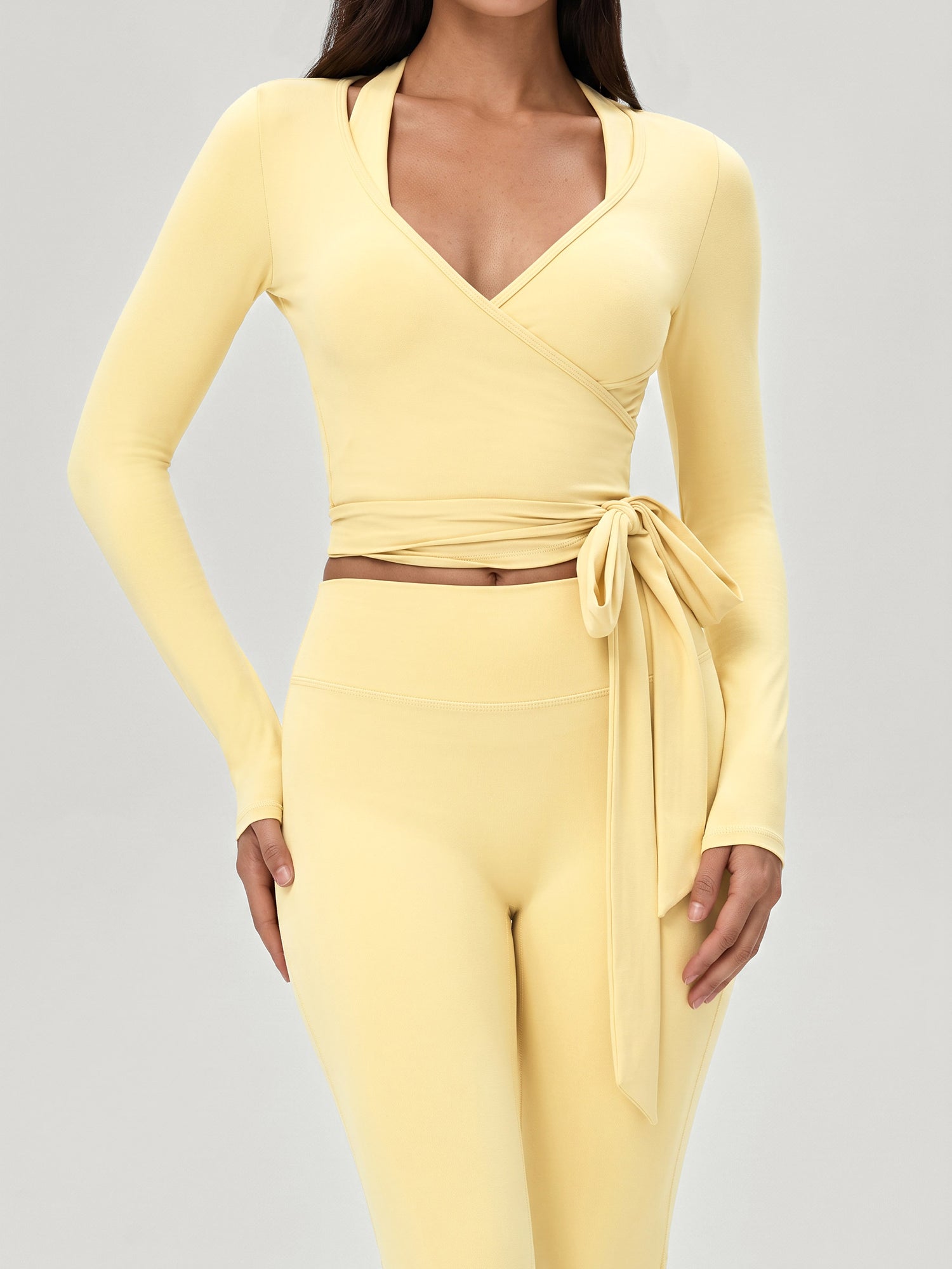Women Knitted Nylon Yoga Jackets Sustainable - BERLOOK - 02