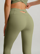 Women Knitted Nylon Yoga Leggings Sustainable Yoga Bottoms - BERLOOK
