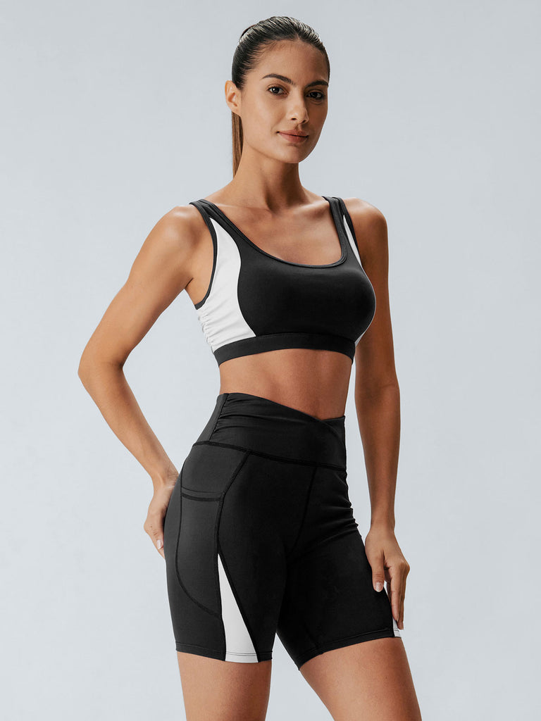 Women Knitted Nylon Yoga Shorts Sustainable Yoga Bottoms - BERLOOK