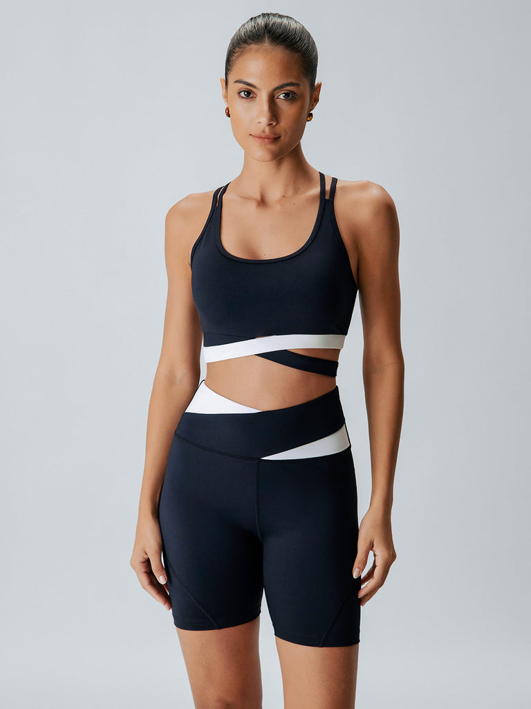Women Knitted Nylon Yoga Shorts Sustainable Yoga Bottoms - BERLOOK