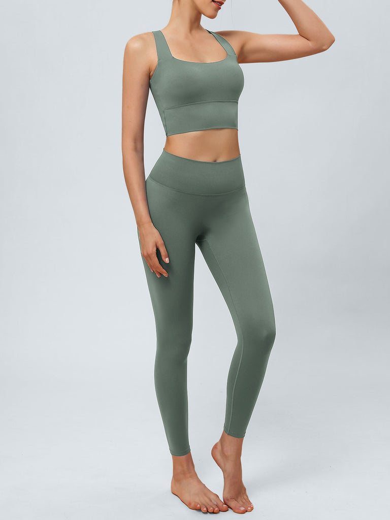 Women Knitted Nylon Yoga Sports Bras Sustainable Yoga Tops - BERLOOK
