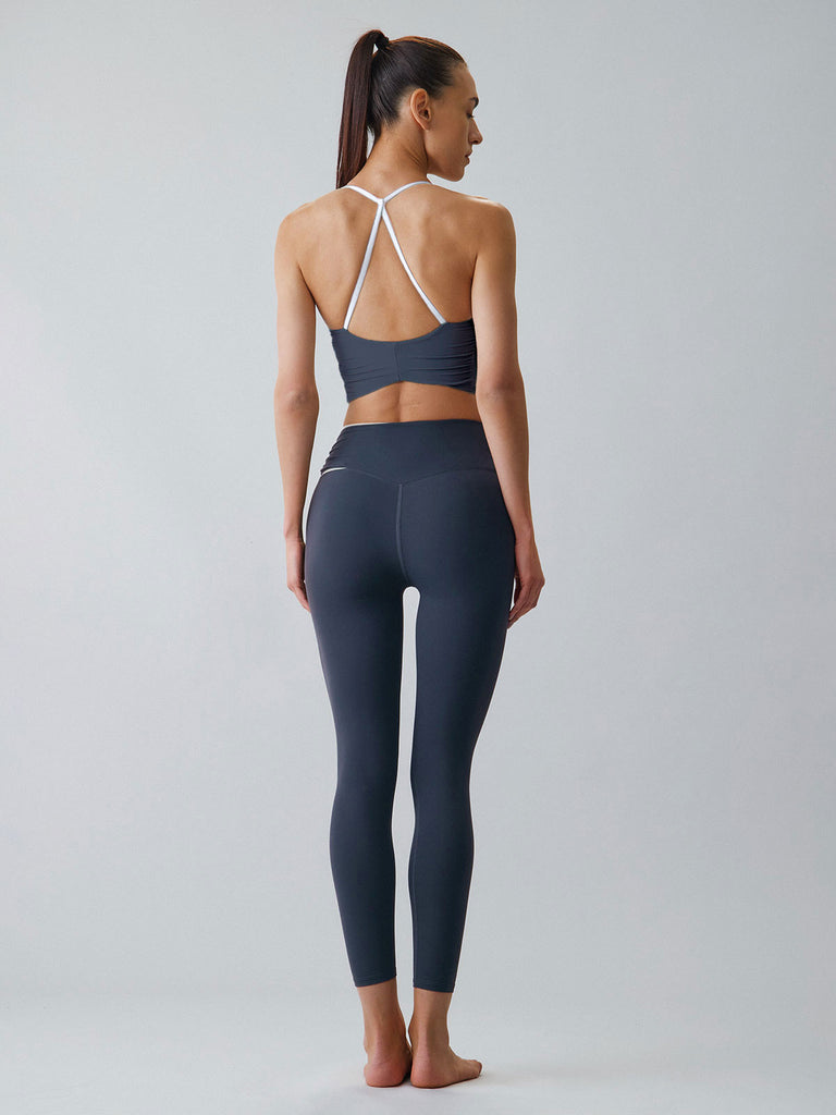 Women Knitted Nylon Yoga Sports Bras Sustainable Yoga Tops - BERLOOK