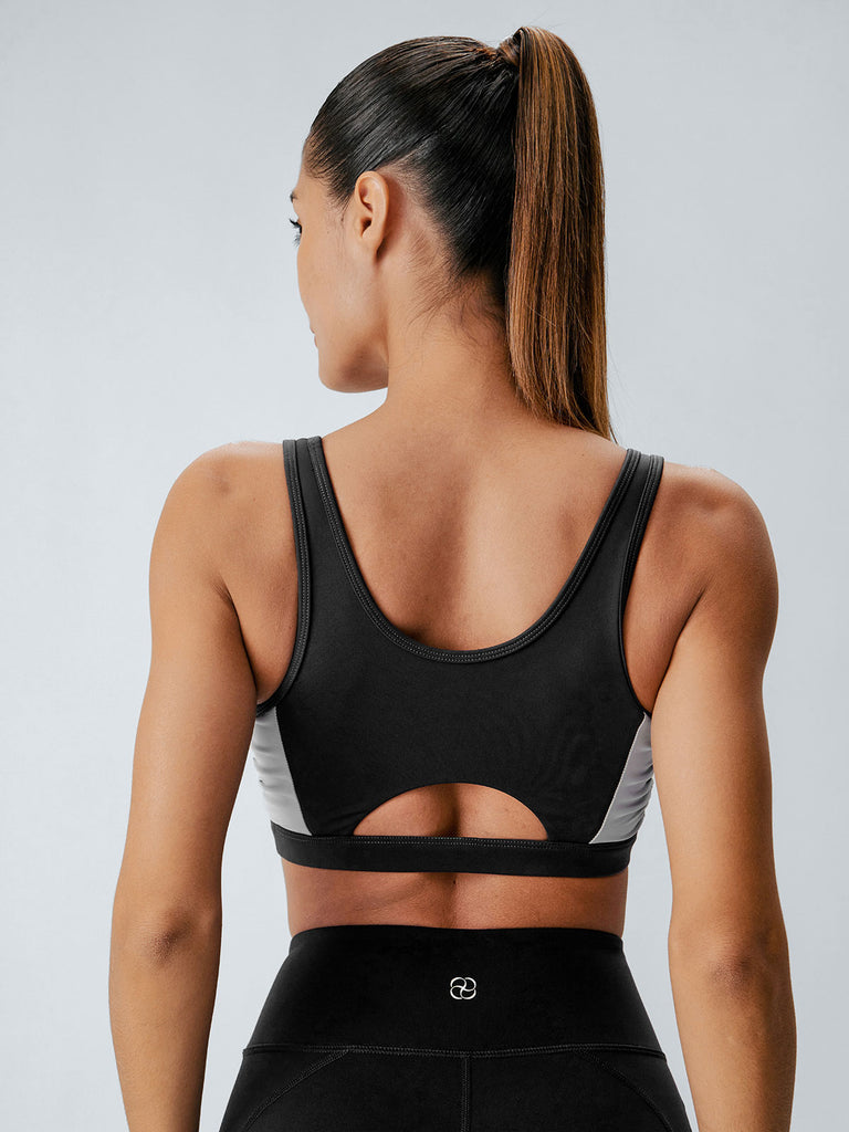 Women Knitted Nylon Yoga Sports Bras Sustainable Yoga Tops - BERLOOK