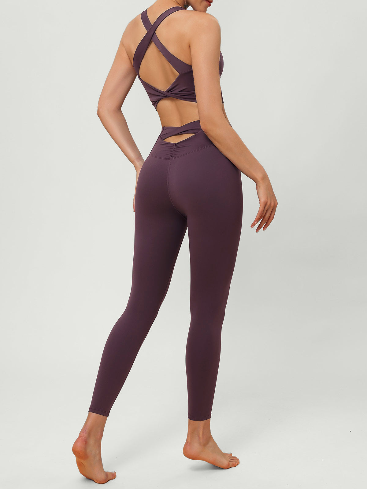 Women Knitted Nylon Yoga Sports Bras Sustainable Yoga Tops - BERLOOK