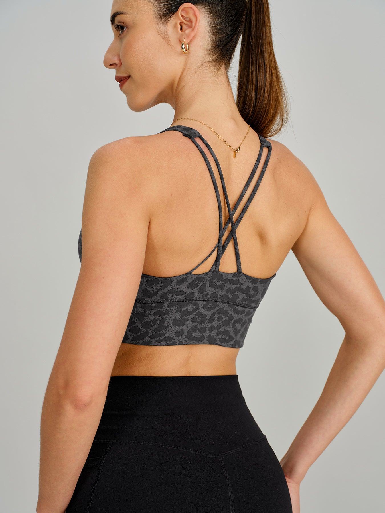Women Knitted Nylon Yoga Sports Bras Sustainable Yoga Tops - BERLOOK