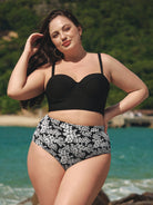 Women Knitted Polyester Blended Bikini Bottoms Sustainable Plus Size Bikinis - BERLOOK