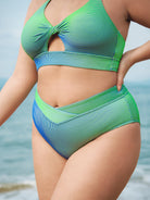 Women Knitted Polyester Blended Bikini Tops Sustainable Plus Size Bikinis - BERLOOK