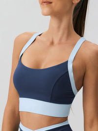 Women'S Knitted Nylon Contrast Color Yoga Sports Bra Navy Sustainable Yoga Tops - BERLOOK
