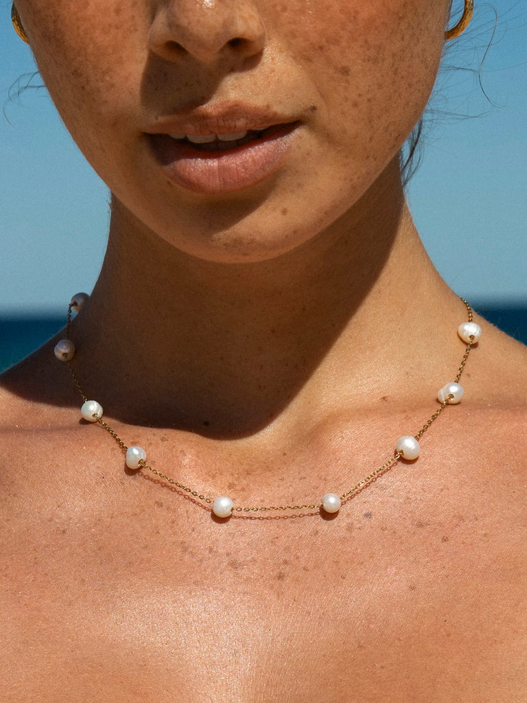 Women's Alloy Pearl Necklace Sustainable Necklaces - BERLOOK