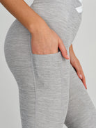 Women's Color-Block Knit Nylon Leggings Sustainable Yoga Bottoms - BERLOOK
