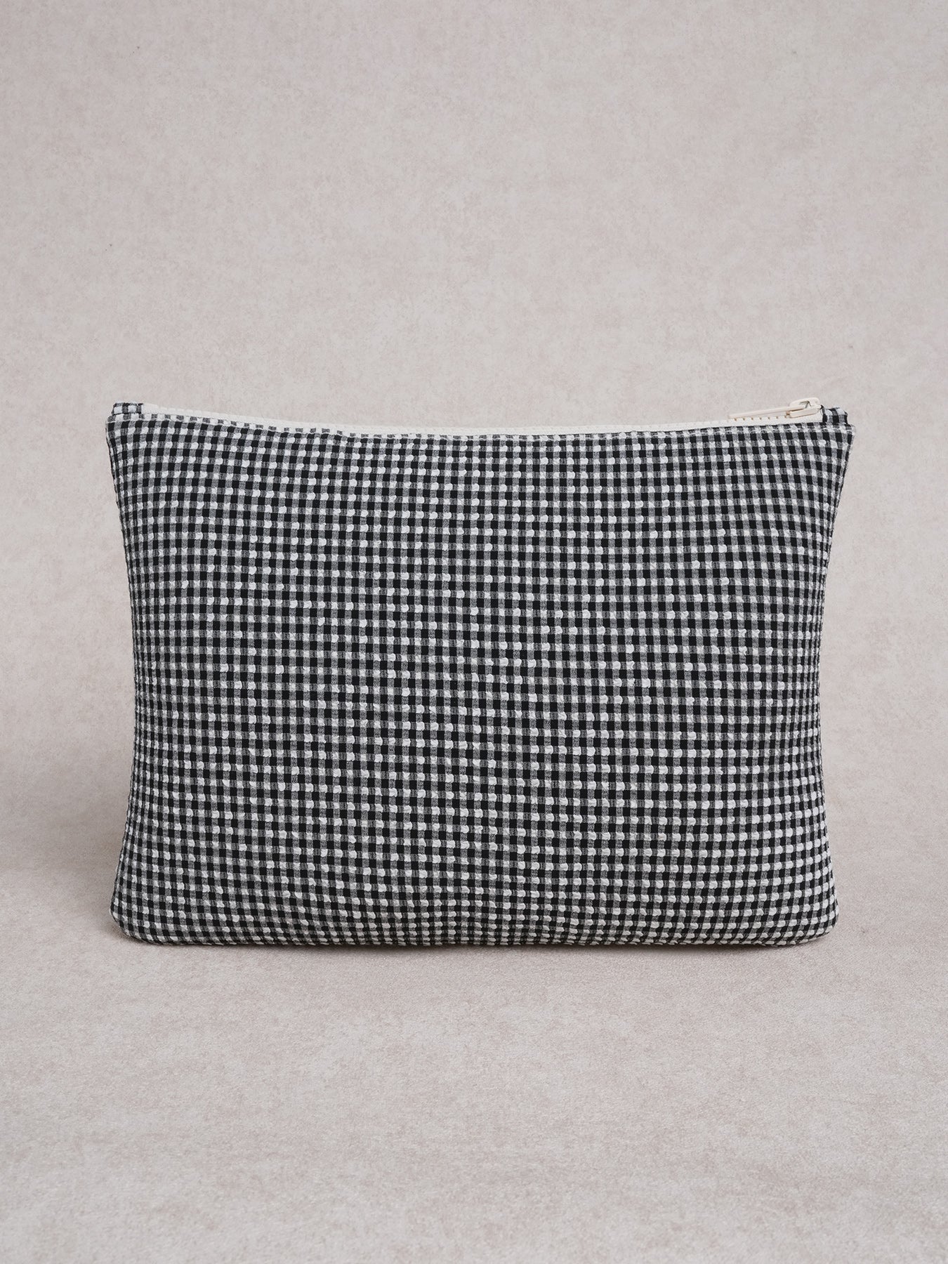 Women's Knitted Nylon Bags Black Sustainable Bags - BERLOOK