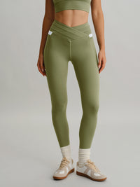 Women's Knitted Nylon Leggings Sustainable Yoga Bottoms - BERLOOK