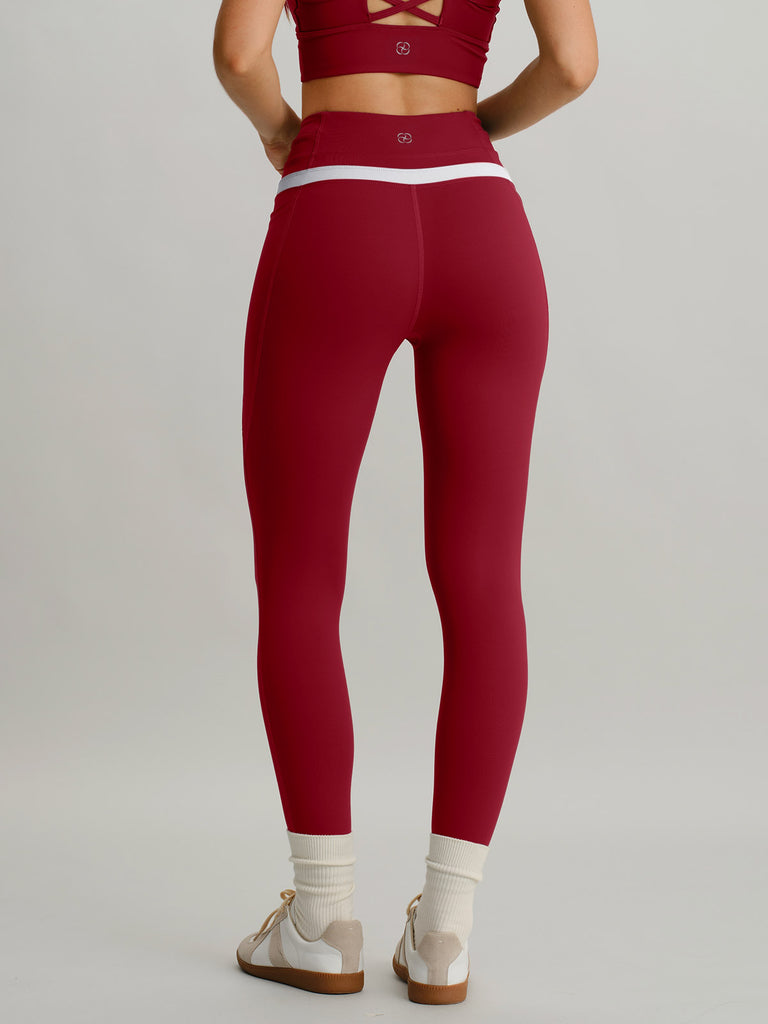 Women's Knitted Nylon Leggings Sustainable Yoga Bottoms - BERLOOK