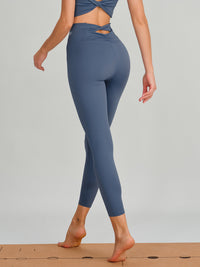 Women's Knitted Nylon Leggings Sustainable Yoga Bottoms - BERLOOK