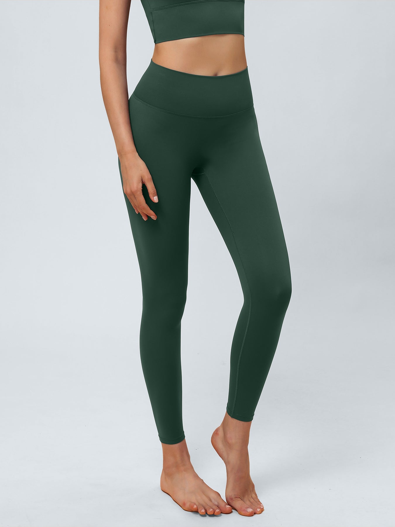 Women's Knitted Nylon Leggings Sustainable Yoga Bottoms - BERLOOK