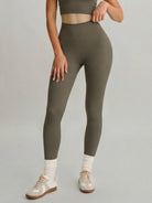 Women's Knitted Nylon Leggings Sustainable Yoga Bottoms - BERLOOK