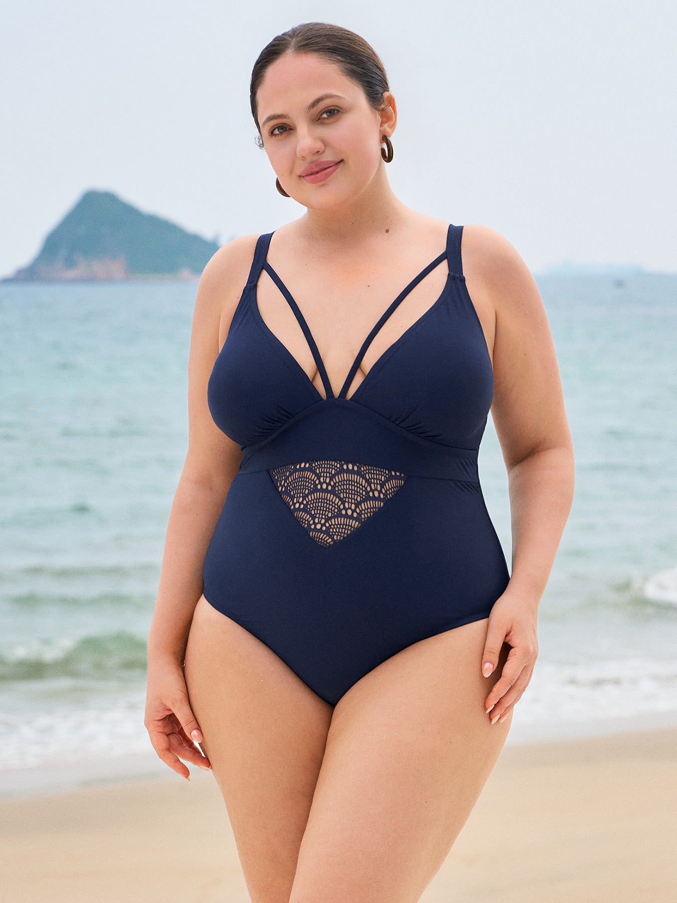 Women's Knitted Nylon One-Piece Swimsuit Sustainable Plus Size One-Pieces - BERLOOK