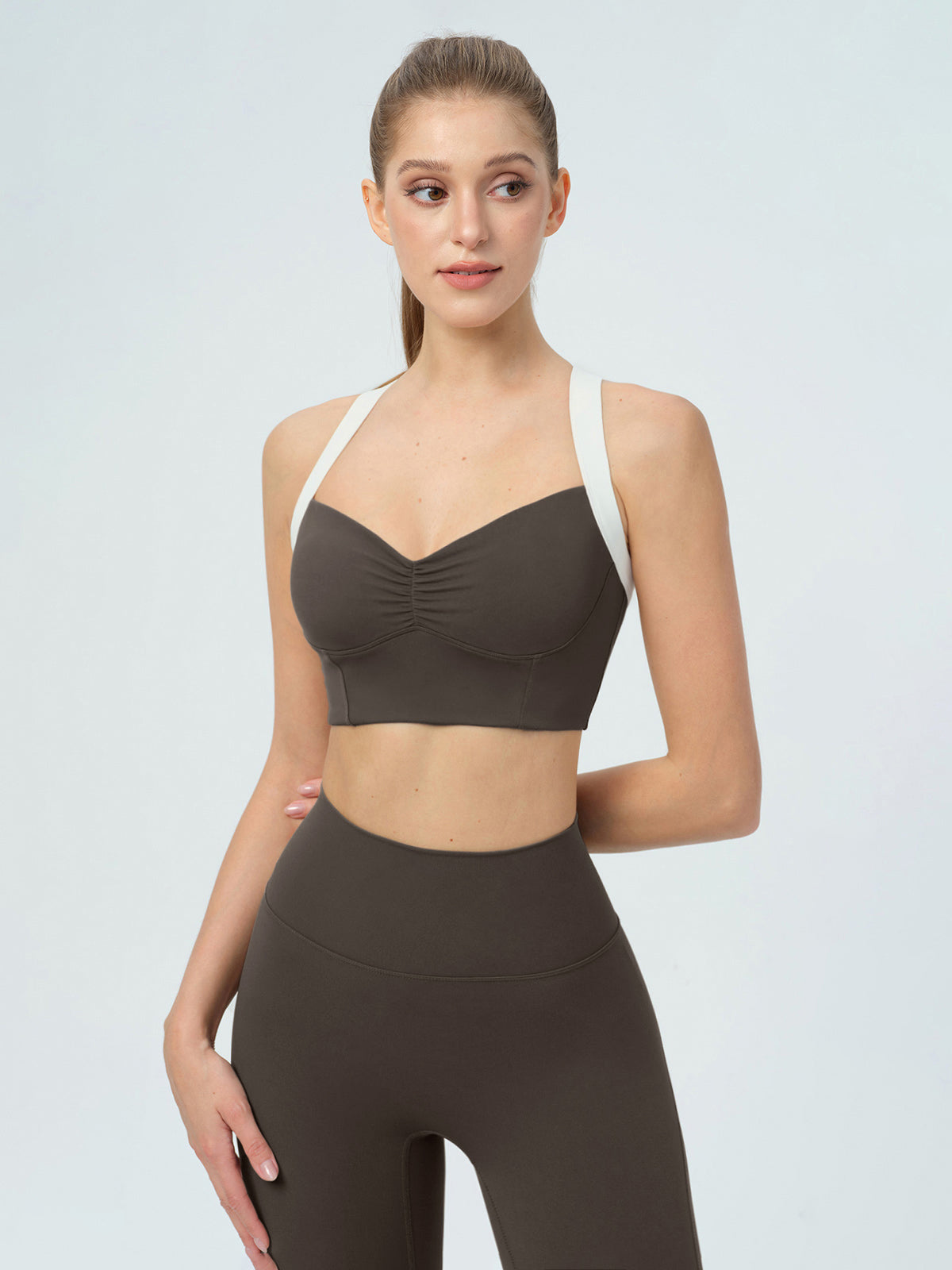 Women's Knitted Nylon Sports Bra Sustainable Yoga Tops - BERLOOK