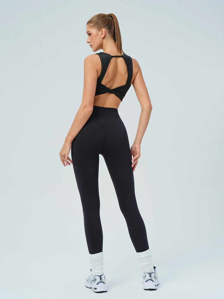 Women's Knitted Nylon Sports Bra Sustainable Yoga Tops - BERLOOK