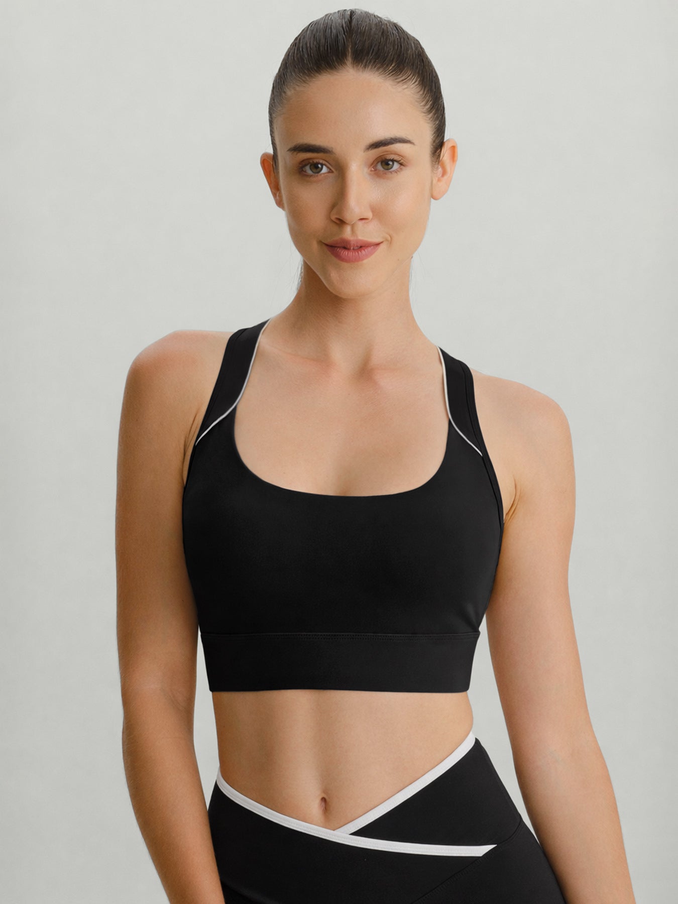 Women's Knitted Nylon Sports Bra Sustainable Yoga Tops - BERLOOK